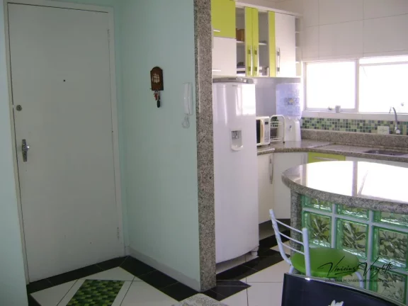Imagem Apartamento para Temporada em Balneário Camboriú / SC no bairro Centro