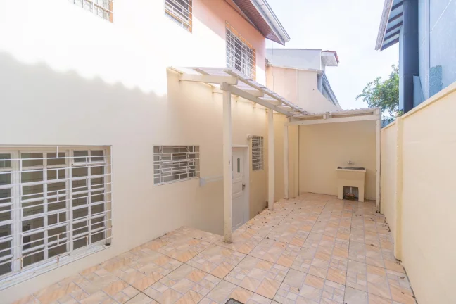 Imagem Casa Residencial de 2 quartos no bairro Vila Izabel