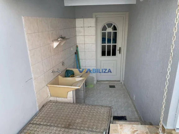 Imagem Casa com 3 dormitórios à venda, 190 m² por R$ 1.100.000,00 - Centro - Arujá/SP