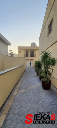 Imagem Residência de Alto Padrão na Vila Formosa: 3 quartos, 1 suíte, 1 sala, 2 vagas de garagem, 197,00 m² - São Paulo-SP