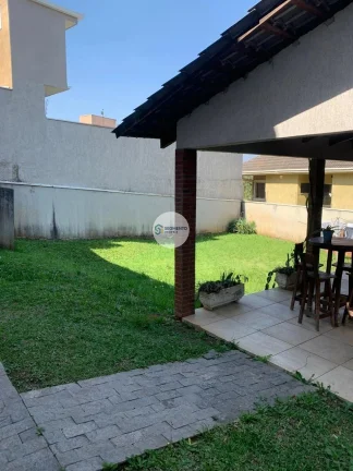 Imagem Casa à venda no São Lourenço em Curitiba
