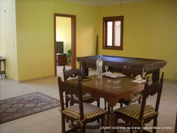 Imagem Casa com 3 dormitórios à venda, 285 m² por R$ 1.350.000,00 - Granja Viana - Carapicuíba/SP