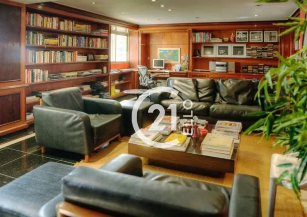 Imagem Apartamento à venda, 300 m² - Moema - São Paulo/SP