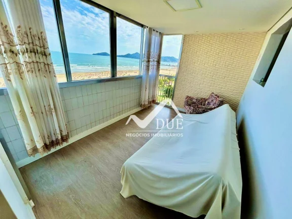 Imagem Oportunidade de apartamento frente mar com vista panorâmica da Orla de Santos, no Miolinho da Pompéia.