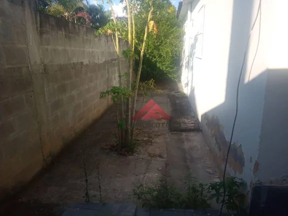 Imagem Casa com 2 dormitórios à venda, 90 m² por R$ 350.000,00 - Barro Vermelho - São Gonçalo/RJ