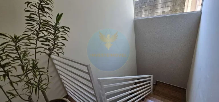 Imagem Casa em Condomínio a Venda no bairro Granja Viana - Carapicuíba, SP