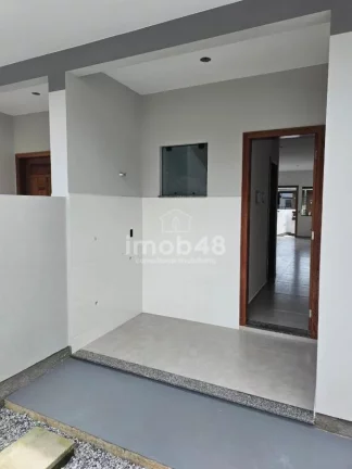 Foto do imóvel: Casa à Venda em Bela Vista, Palhoça: 2 Quartos, 50m², R$320mil