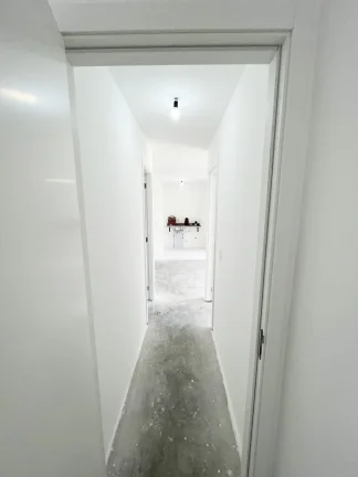 Imagem Apartamento 55M², 2Q, 1 Suíte, 2 Banheiros, 1 Vaga, Academia, Piscina Adulto e Infantil, Salão de Festas e Jogos, Churrasqueira, Playground, Jardim.