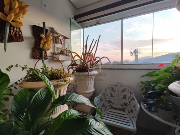 Imagem APARTAMENTO ALTO PADRÃO SEMI MOBILIADO NO CENTRO DE GUARAMIRIM