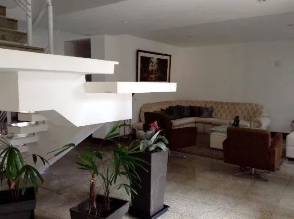 Imagem CASA TRIPLEX, NO CONDOMÍNIO MARAMAR RECREIO DOS BANDEIRANTES 600M2