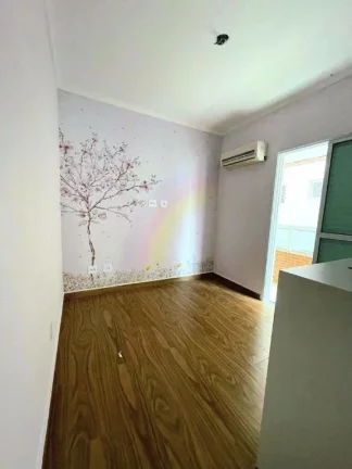 Imagem Apartamento à Venda em Guilhermina, Praia Grande - SP