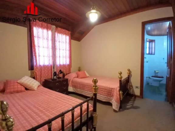 Imagem Apartamento com 3 Dormitórios à Venda, 158 m² por R$ 560.000,00.