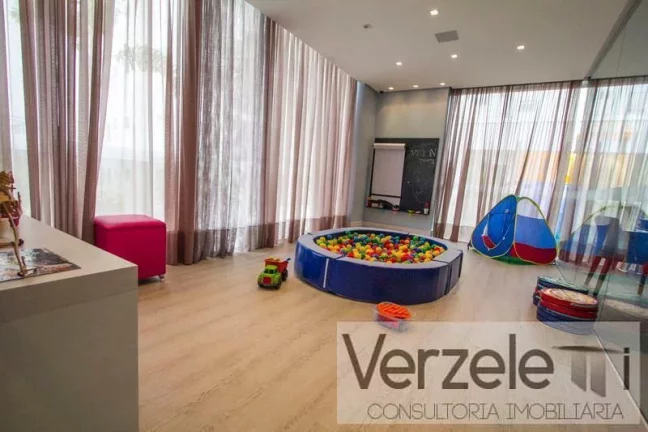 Imagem Apartamento Quadra Mar para Venda em Balneário Camboriú / SC no bairro Centro