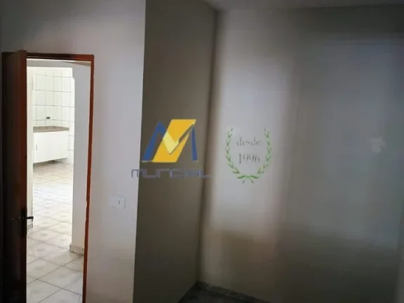 Imagem Oportunidade rara: casas simples com excelente potencial de investimento!