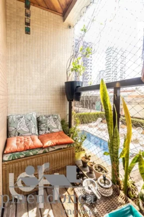 Imagem Apartamento amplo, linda vista, com living para 02 ambientes, terraço, lareira, bem arejado, ilumin...
