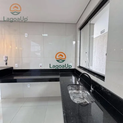 Imagem Casa com 3 dormitórios à venda, 117 m² por R$ 749.000,00 - Villa Paradiso - Lagoa Santa/MG