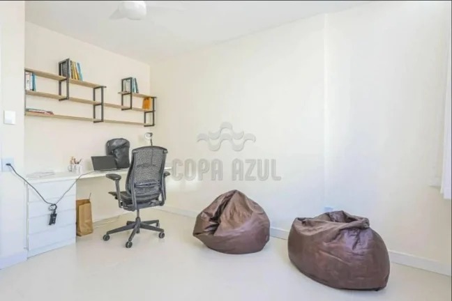 Imagem Copacabana - Residencial › Apartamento com 3 quarto(s) a Venda
