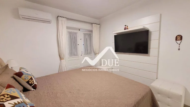 Imagem Apartamento com 3 dormitórios sendo 1 suite, , 166 m² - venda por R$ 1.360.000 ou aluguel por R$ 10.440/mês - Gonzaga - Santos/SP