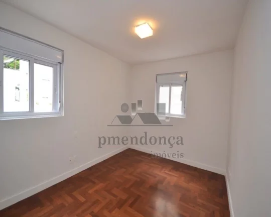 Imagem Otimo Apartamento para venda reformado na Rua Piaui a duas quadras do Parque Buenos Aires. Venha mor...