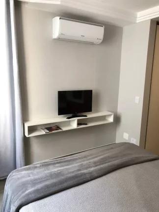 Imagem Flat para aluguel com 28 metros quadrados com 1 quarto em Cerqueira César