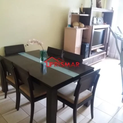 Imagem 2 dormitórios dependencia empregada 1 vaga Campo Grande