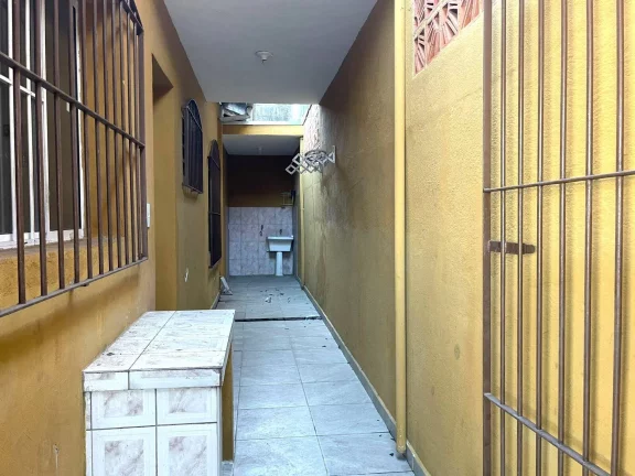 Imagem Casa á venda 2 dorm., Poiares, 248 m² terreno,R$420 mil-Caraguatatuba-SP