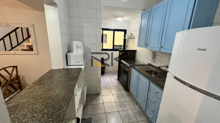 Imagem Cobertura Duplex Praia Grande em Ubatuba-SP com 3 dormitórios,sendo 2 suítes,varanda gourmet com churrasqueira,2 vagas de garagem