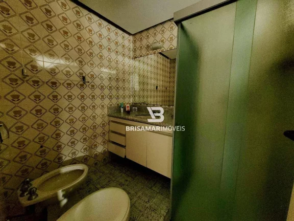 Imagem PITANGUEIRAS- UMA QUADRA DA PRAIA , LOCALIZAÇÃO ESPETACULAR , GARAGEM NO PRÉDIO, CHURRASQUEIRA.
