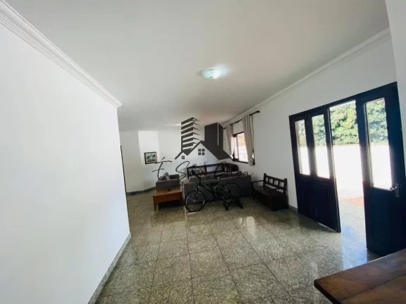 Imagem Casa 5 Quartos Bairro Bandeirantes