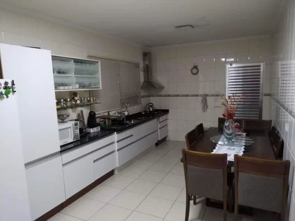 Imagem VENDO LINDO SOBRADO NO BAIRRO CAMPO GRANDE! (ZONA SUL-SP)