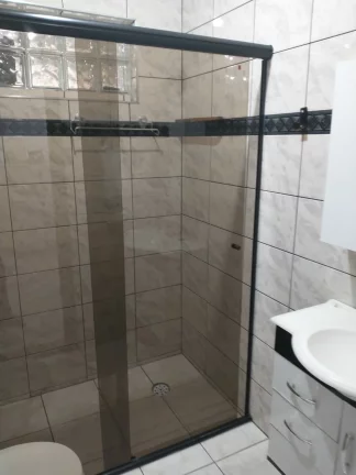 Imagem CASA TÉRREA COM 225 METROS CONSTRUÍDO E EDICULA.