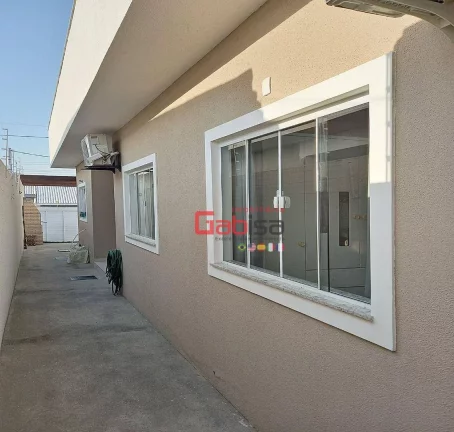 Imagem Casa com 3 dormitórios à venda, 90 m² por R$ 590.000,00 - Nova São Pedro - São Pedro da Aldeia/RJ