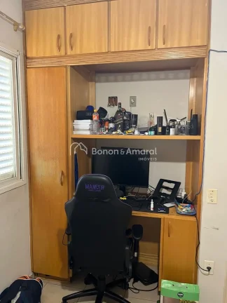Imagem Este apartamento de 85m² oferece um excelente aproveitamento de espaço, com 3 dormitórios amplos,...