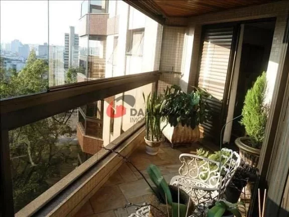 Imagem Apartamento à venda 4 Quartos, 3 Suites, 3 Vagas, 220M², Santo Antônio, São Caetano do Sul - SP
