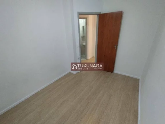 Imagem Apartamento com 2 dormitórios à venda, 39 m² por R$ 175.000,00 - Vila Galvão - Guarulhos/SP