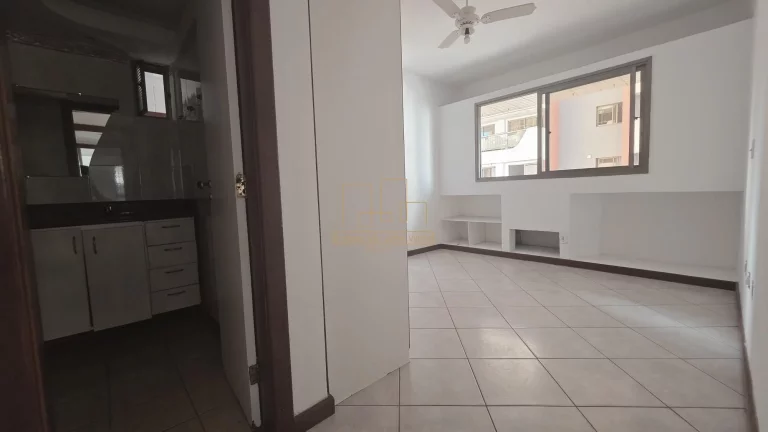 Imagem Apartamento de 4 quartos, vista mar à venda em Itapuã, Vila Velha, ES