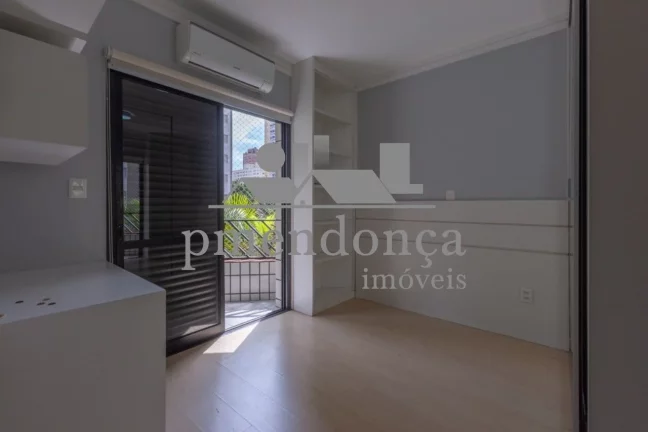 Imagem Apartamento em Perdizes com 142m², 3 quartos ( 1 suite ) e 2 vagas.