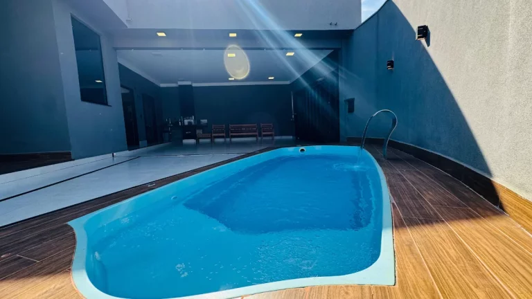 Imagem Casa de vila para venda em Jardim Piratininga com 3 quartos, sendo 2 suítes, 304m2