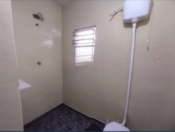 Imagem Casa de fundos com vaga para Locação na Vila Alto Sto André