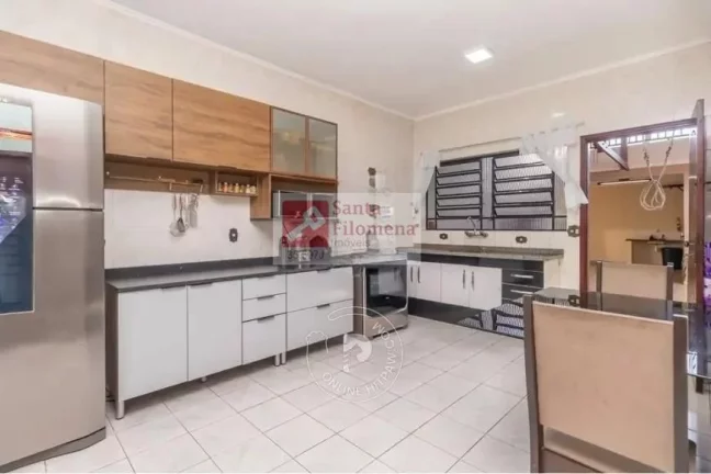 Imagem Casa Térrea para Venda em Santo André, Vila Lucinda, 2 dormitórios, 1 suíte, 2 banheiros, 3 vagas