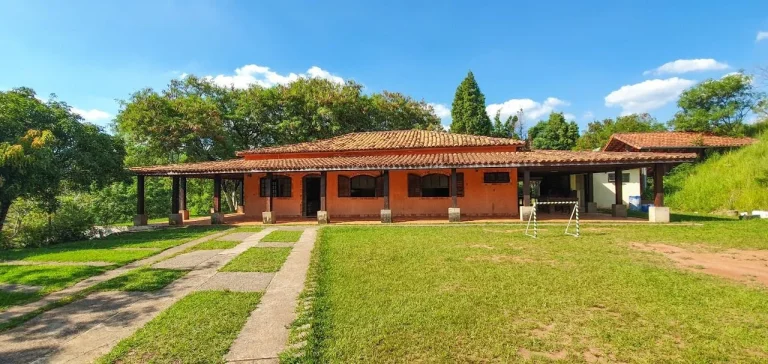 Imagem Chácara de Luxo para Locação em Sorocaba-SP, Jardim Josane: 3 Quartos, 1 Suíte, 3 Salas, 4 Banheiros, 10 Vagas, 920m².