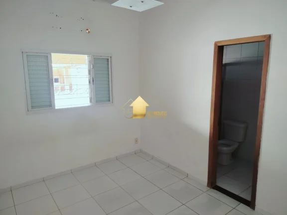 Imagem Casa 4 Quartos no bairro Santa Cruz 2