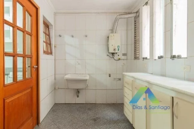 Imagem VILA MARIANA Apartamento 125 metros, 3 dormitórios, 1 vaga a 900 metros da estação do metro VILA MARIANA, ótimo VALOR !!!