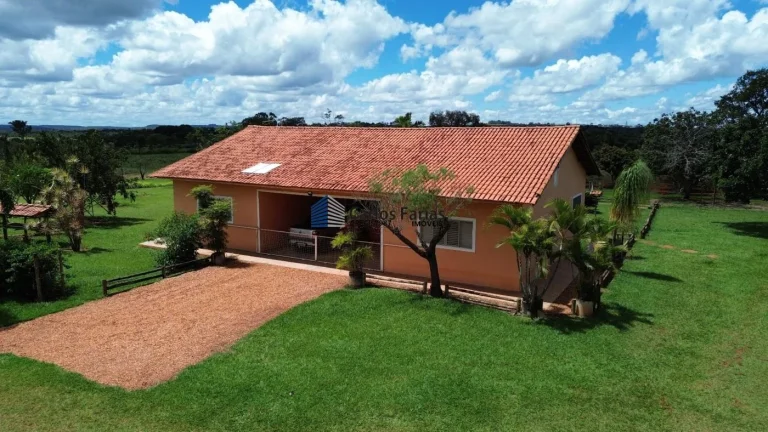 Imagem Chácara para Venda em Brasília, Setor Habitacional Jardim Botânico, 3 dormitórios, 3 suítes, 4 banheiros, 2 vagas