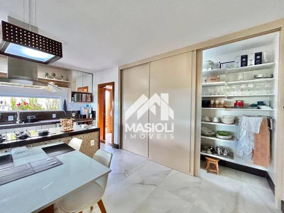 Imagem Casa luxuosa, aconchegante e mobiliada