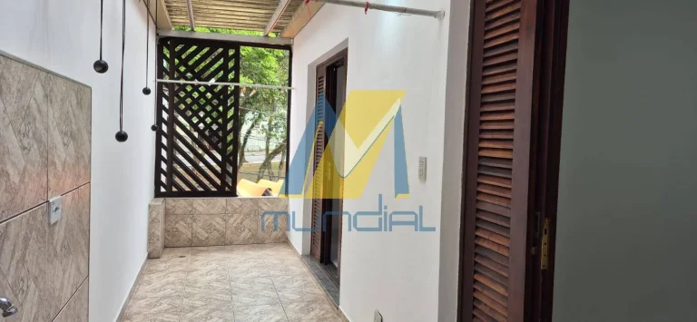 Imagem Sobrado à Venda - Amplo, Funcional e Bem Distribuído