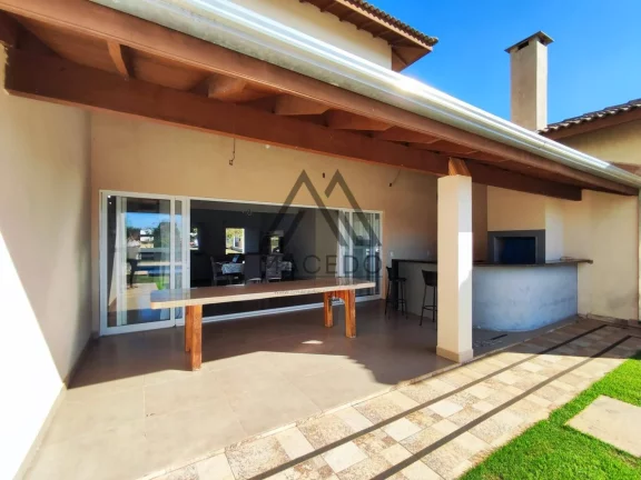 Imagem Casa Espaçosa com Piscina no Condomínio Jatobá – Cesário Lange/SP.