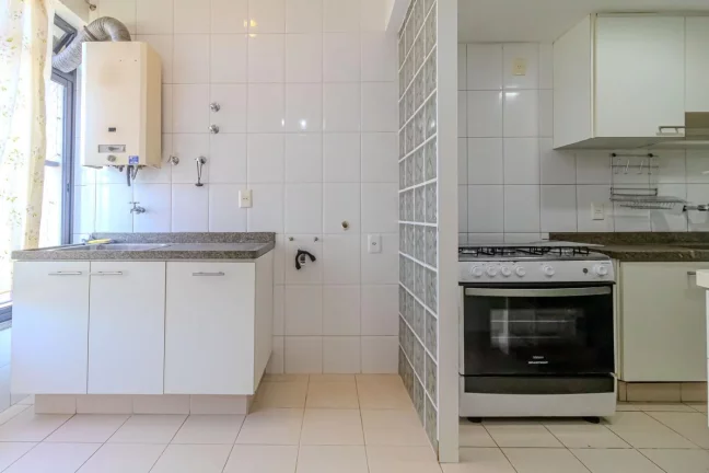 Imagem Apartamento para Venda em Rio de Janeiro, Barra da Tijuca, 3 dormitórios, 1 suíte, 3 banheiros, 2 vagas