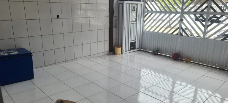 Imagem Casa para Venda em Praia Grande, Maracanã, 2 dormitórios, 1 suíte, 1 banheiro, 2 vagas