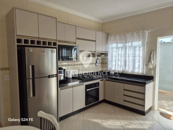 Imagem Casa à venda no Loteamento Terra Nova Itatiba/Sp com 3 quartos